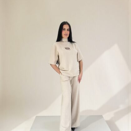 Ensemble Lounge Beige : Confort Élégant et Style Minimaliste pour Femme